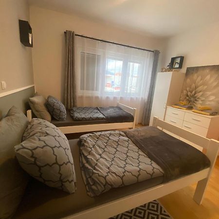 Apartman El Ogulin Extérieur photo